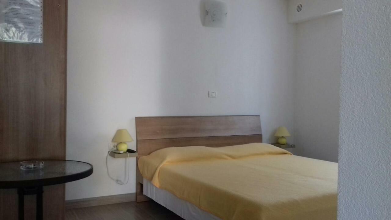 Studio Rocco Apartment *